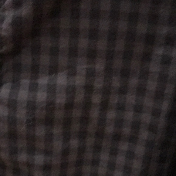 J crew men’s button down - Picture 3 of 4